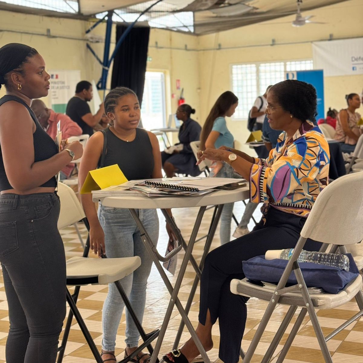 LadomOfficiel's tweet image. 📸Retour en images sur la participation de #LADOM #Martinique au Village de l'accès au droit, organisé mercredi 21 mai par le CDAD en partenariat avec la #MILSUD.