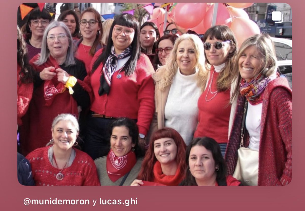 NaduDiz's tweet photo. gobernar en democracia con una coalición. Agradecemos a las ediles de otros bloques políticos que también participaron de la jornada por la semana del parto respetado, en contra de la VIOLENCIA ginecoobstetrica. Es tiempo de ser coherentes entre lo que se dice y lo que se hace. https://t.co/JgG6YJBHPs