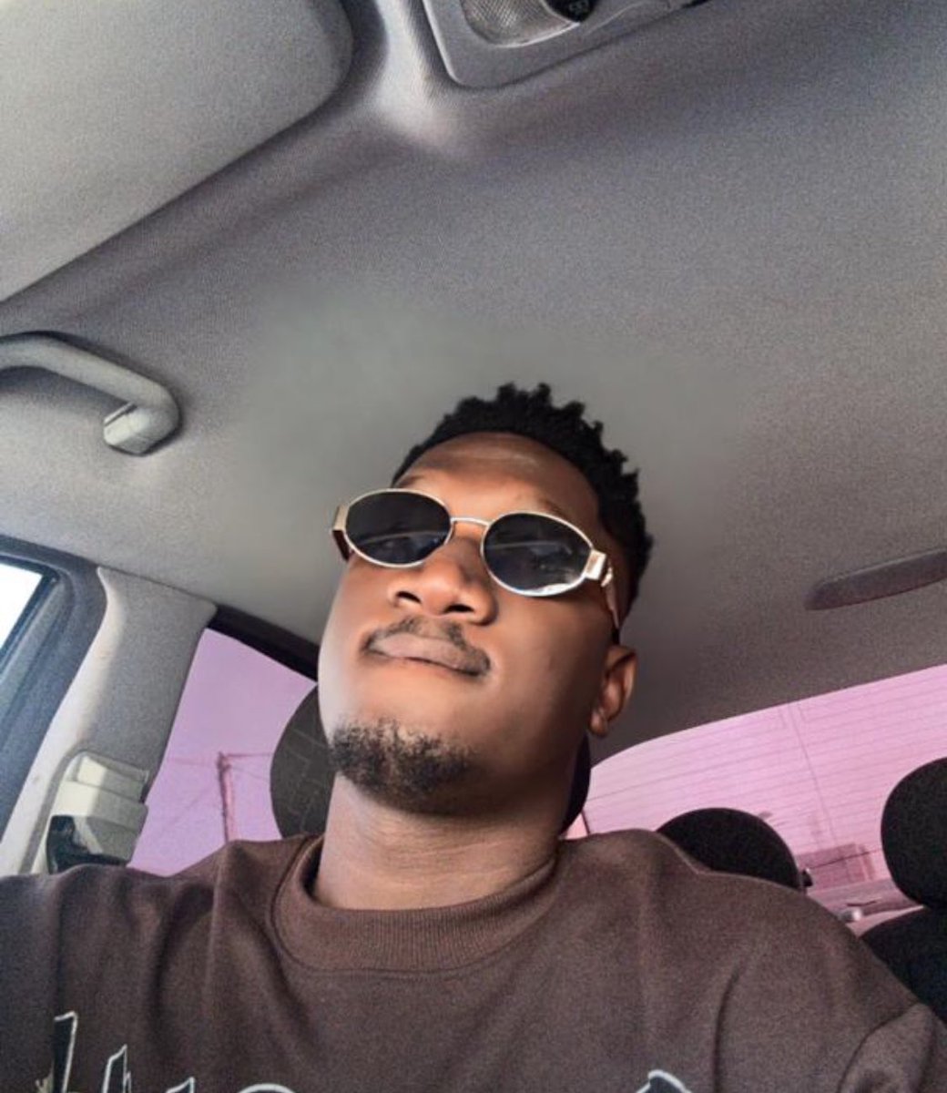 Hussain Dada has been submitted for 5 categories at the 2024 SPOTLIGHT GAMBIA AWARDS
•ARTISTE OF THE YEAR
•COLLAB OF THE YEAR
•PEOPLE'S CHOICE
•ALBUM OF THE YEAR 2024
•MUSIC EVENT OF THE YEAR