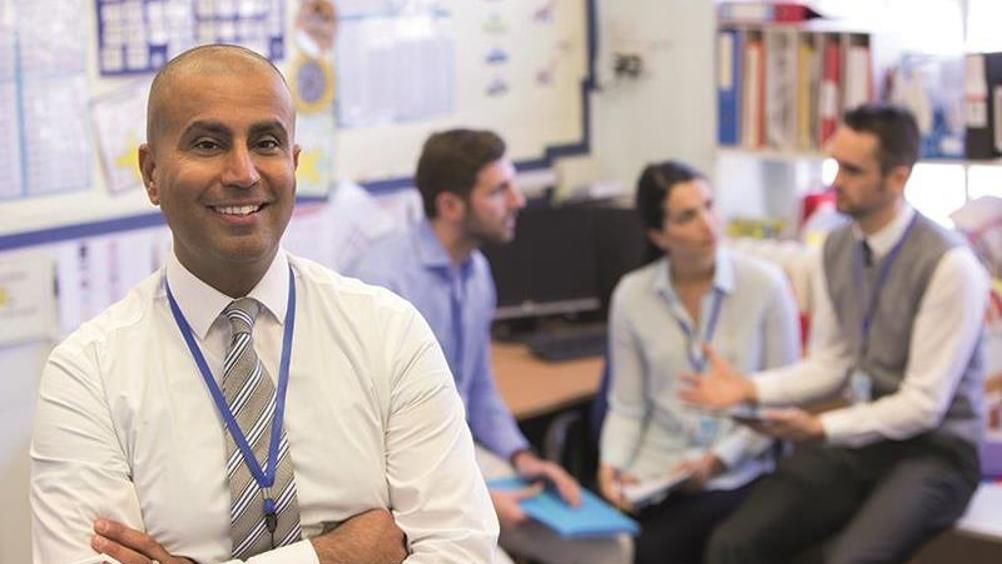 HeadteacherNews's tweet image. School leaders must challenge the people they lead. School leaders must also support the people they lead. Experienced leader @jillberry102 considers how we can strike this delicate balance between challenge & support buff.ly/y5wYqpd #schools #leadership #teaching