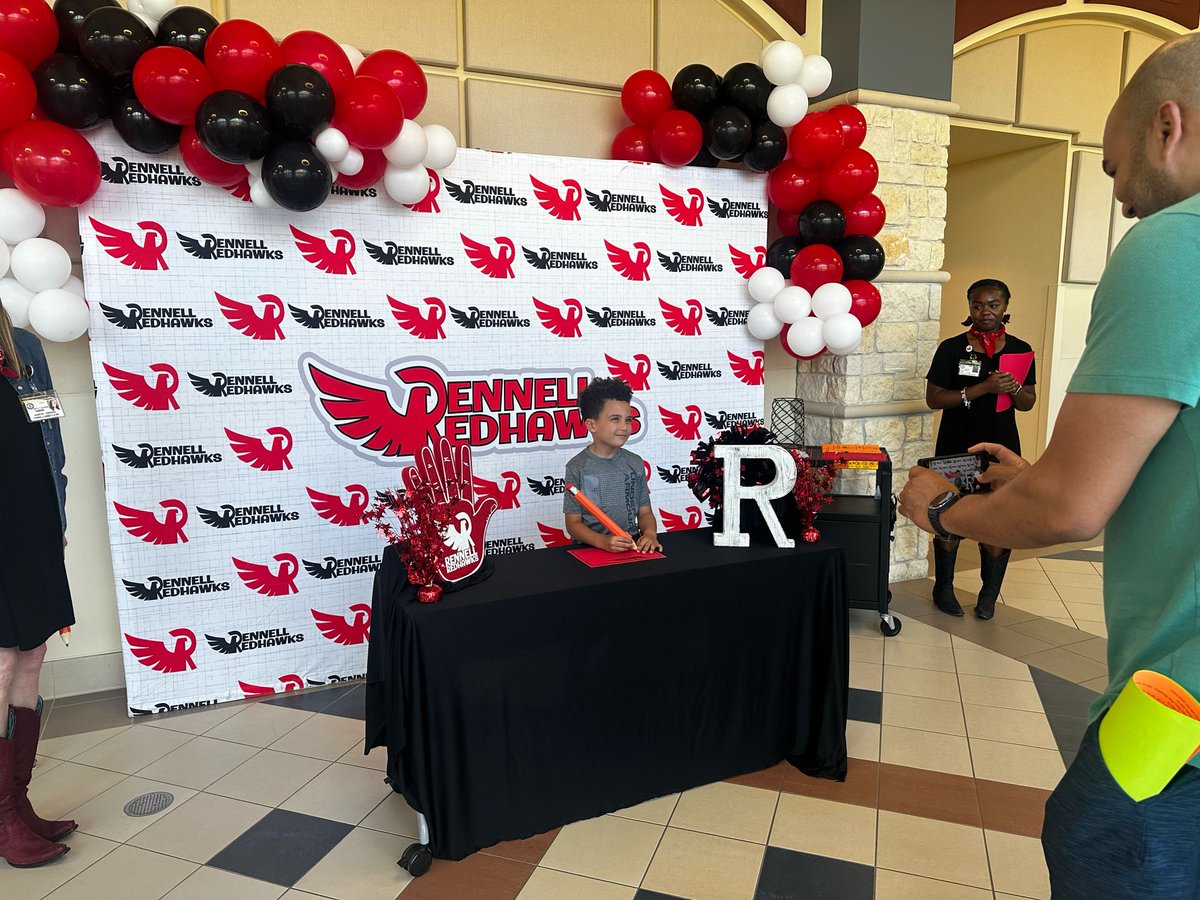 We had a great turn out for our Kindergarten Roundup and Signing Day!!! We are so excited these future Redhawks are committed to Rennell! #WeAreRennell