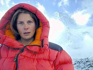 Pucurull (@pucurull) on Twitter photo Avui fa 29 anys que la lleidatana <a href="/Aracelisegarra/">Aracel·li Segarra ❄️</a> va fer el cim de l’Everest. La primera dona de l'Estat en fer-ho. Avui fa 29 anys que la lleidatana <a href="/Aracelisegarra/">Aracel·li Segarra ❄️</a> va fer el cim de l’Everest. La primera dona de l'Estat en fer-ho.