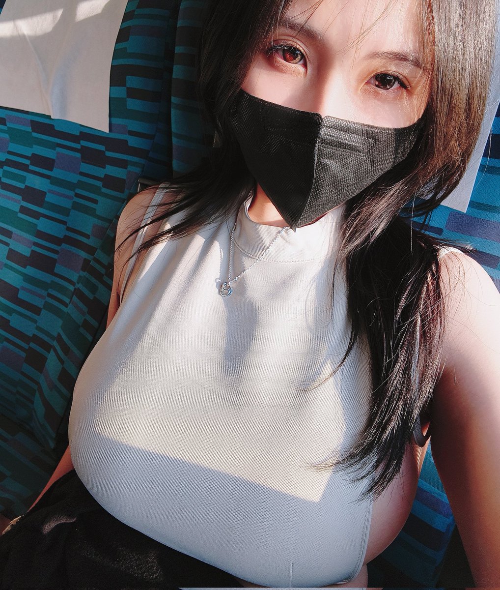 這樣算不算玫瑰銅鈴眼 👁️