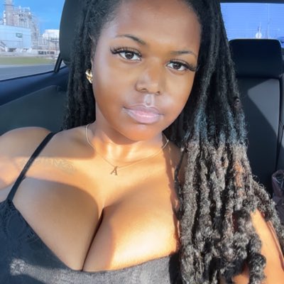 SweeetJones's tweet photo. #NewProfilePic https://t.co/N7XhXKqyUp