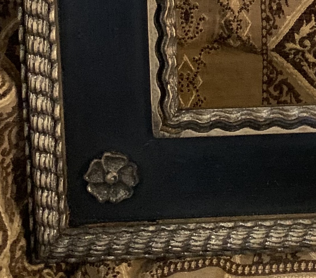 1642Designs's tweet photo. Rope Ripple Frame with Flame Fillet and Corner Ornament by 1642Designs
Have a wonderful and Safe Memorial Weekend #CustomFrames #DesignInspiration  #Art #1642Designs Timeless Frames, Old World Tradition https://t.co/hY4Qtobr0Z