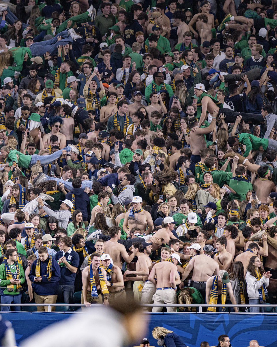 1️⃣0️⃣0️⃣ days until we kick off the season back in Miami 

#GoIrish☘️