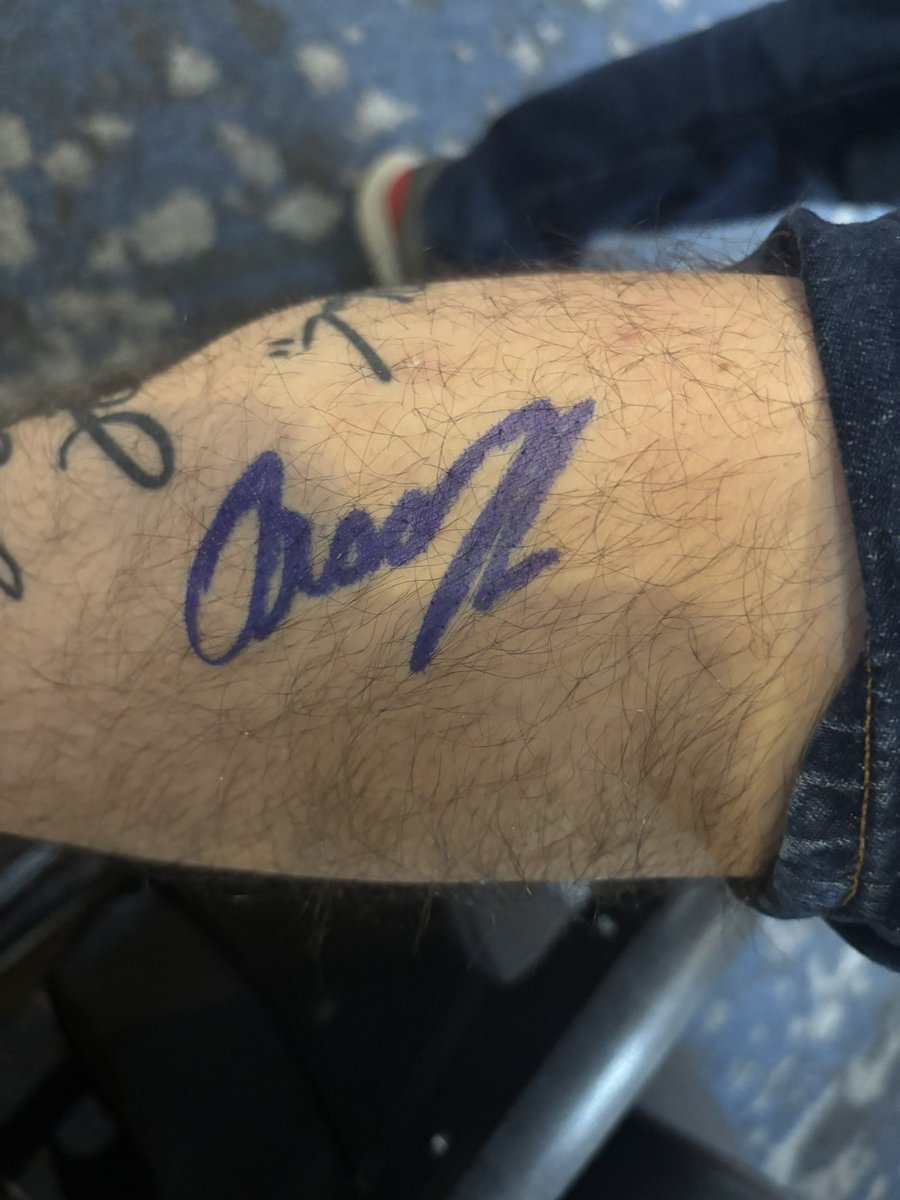 Zachary Meredith tweet media