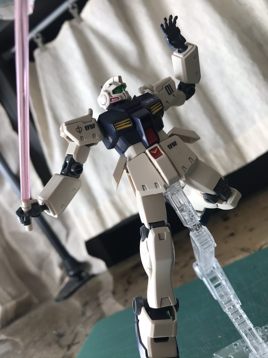 katoyama2's tweet photo. #これを見た人は日本刀・大剣・剣などの画像をあげる

ジム系と『鉄血』のグレイズ系です。

＃ガンプラ
＃ガンプラ好きとつながりたい
＃ガンプラの画像を貼るとRTされると聞いて https://t.co/1KruVpoykE