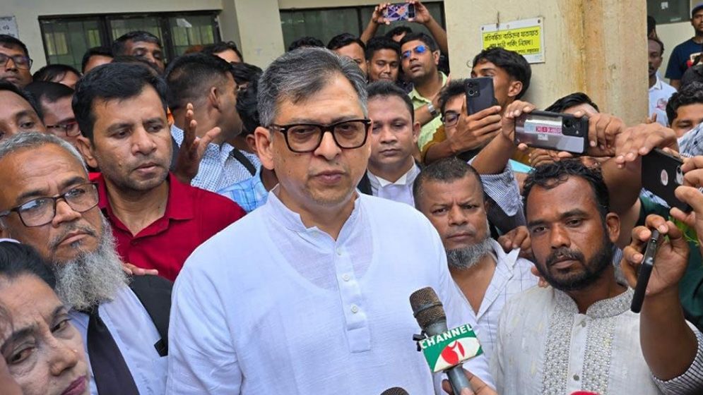 ড. ইউনূসের সম্ভাব্য পদত্যাগ: বিএনপির ভাষ্য— ‘ব্যক্তিগত ব্যাপার’