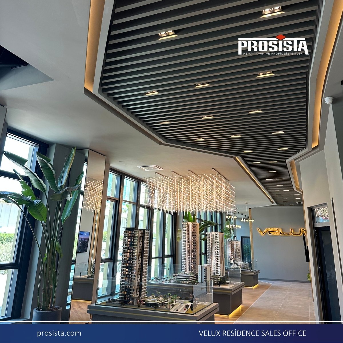ProsistaTavan's tweet image. Our baffle ceiling system, complementing the architectural lines of the Velux Residence Sales Office, was implemented as a subtle and refined element supporting the overall design integrity. #baffleceiling