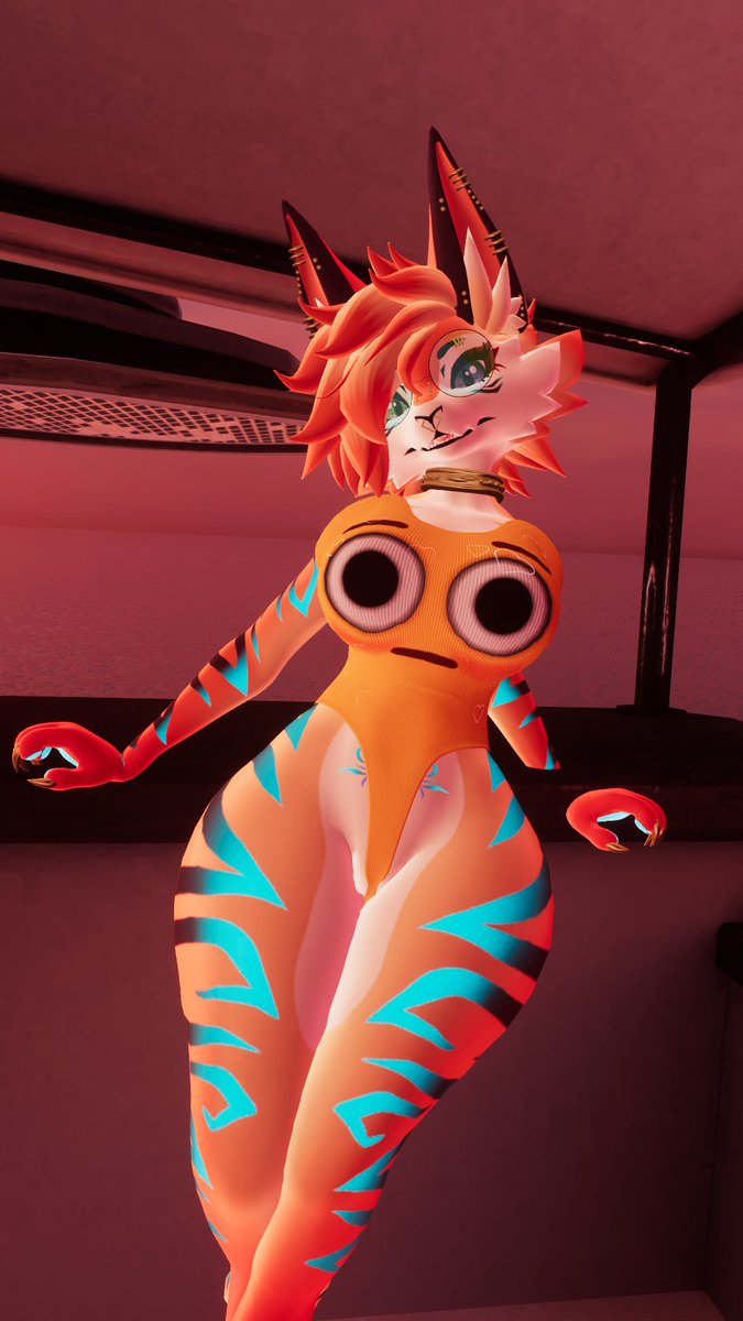 mousecakee's tweet photo. what you looking at? https://t.co/An0f9GFvIz