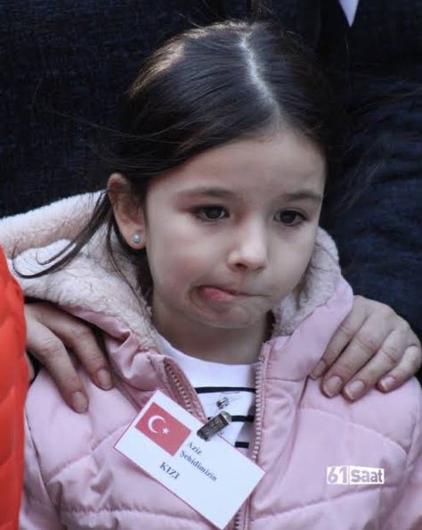 ZaferrHaber's tweet photo. Şehit çocuklarını gördükçe bu süreç #KanımaDokunuyor https://t.co/Y3ZWSZkgCr