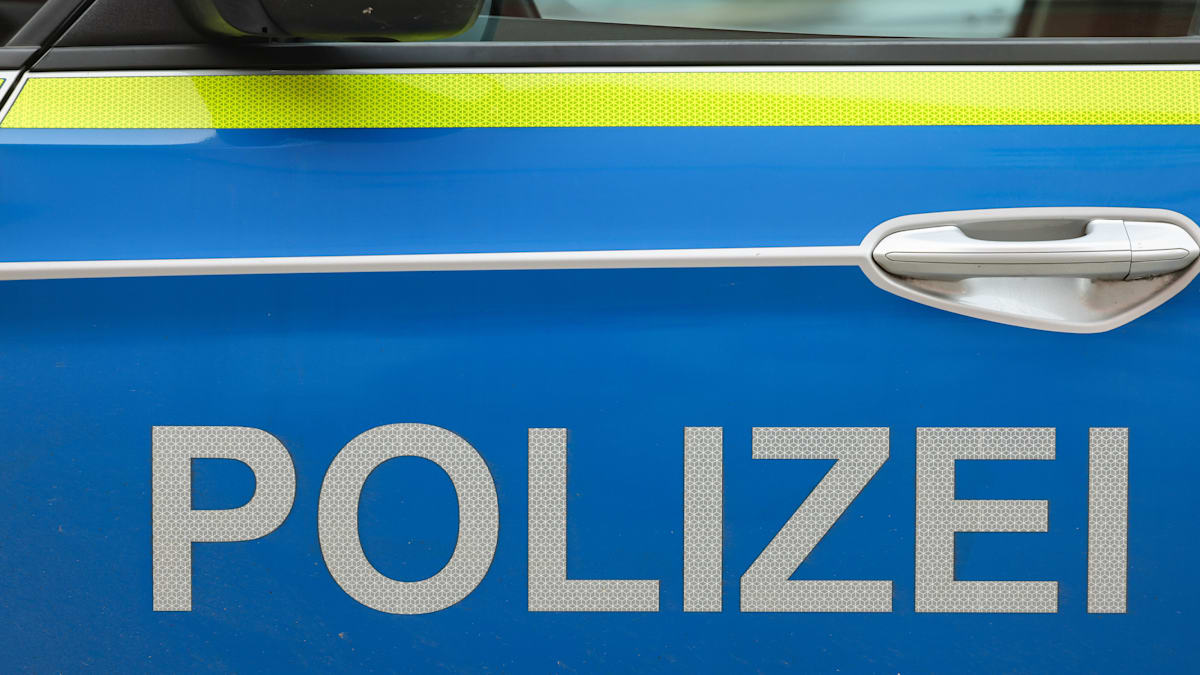 Abschiebeversuch einer Zehnjährigen im Sportunterricht sorgt für Empörung to.welt.de/gGGTZpv