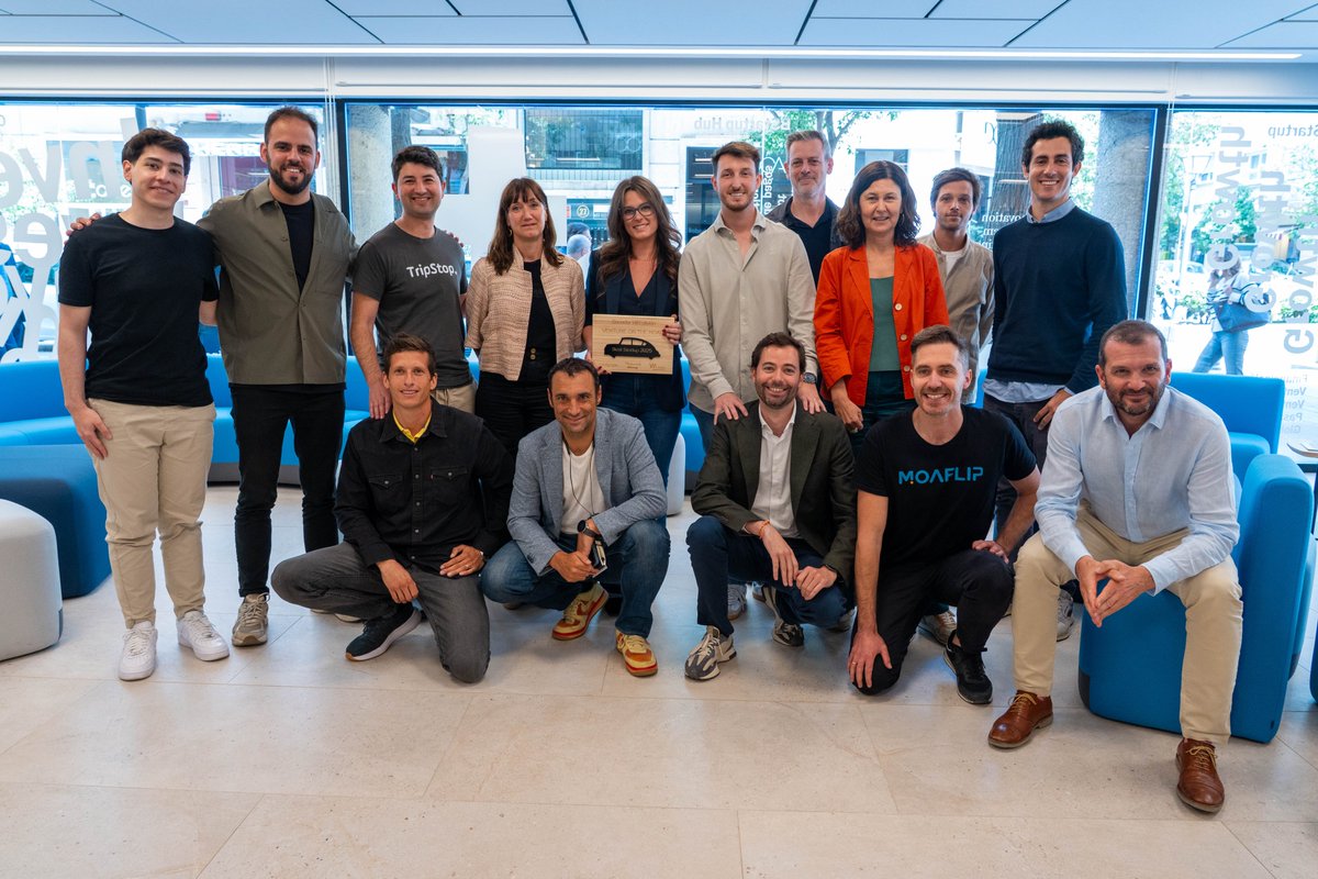 Wayra's tweet photo. ¡Ya tenemos ganadora de la VIII edición de #VentureOnTheRoad! ¡Enhorabuena #Colorai! Os dejamos con todos los detalles desde nuestro blog
🌐 https://t.co/EjsHxH7Ig2 https://t.co/eKL53DuGon
