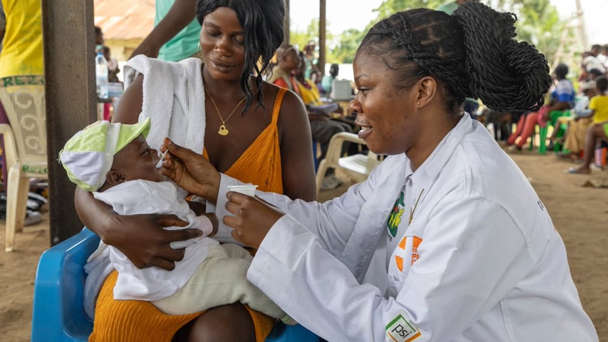 Au Cameroun et ailleurs, des traitements préventifs administrés lors des visites de vaccination protègent les enfants du paludisme toute l’année. Unitaid soutient depuis 15 ans ces solutions simples et efficaces dans les zones les plus touchées.

🔗 jeuneafrique.com/brandcontent/1…