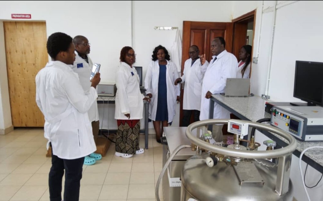 NAGRC_DB's tweet photo. #AnimalGeneticResources
Wrapping up a transformative week in Entebbe!
The #AnGR workshop strengthened Uganda’s capacity in data collection and management for sustainable livestock development.
We are grateful to @au_ibar, @FAO and all stakeholders for the collaboration.
#DataManagement #CapacityBuilding #Livestock

@FrankTumwebazek @DrRwamiramaBK
@beinepeter @PS_MAAIF