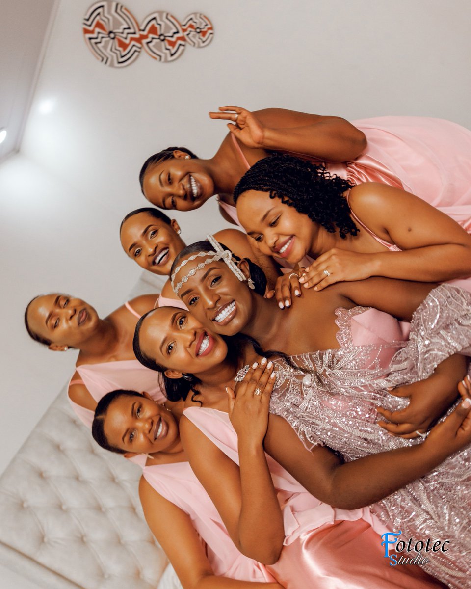 fototecstudio's tweet photo. Capturing your forever moments—Fototec is with you on your wedding day. https://t.co/dCgiJPZ5UC