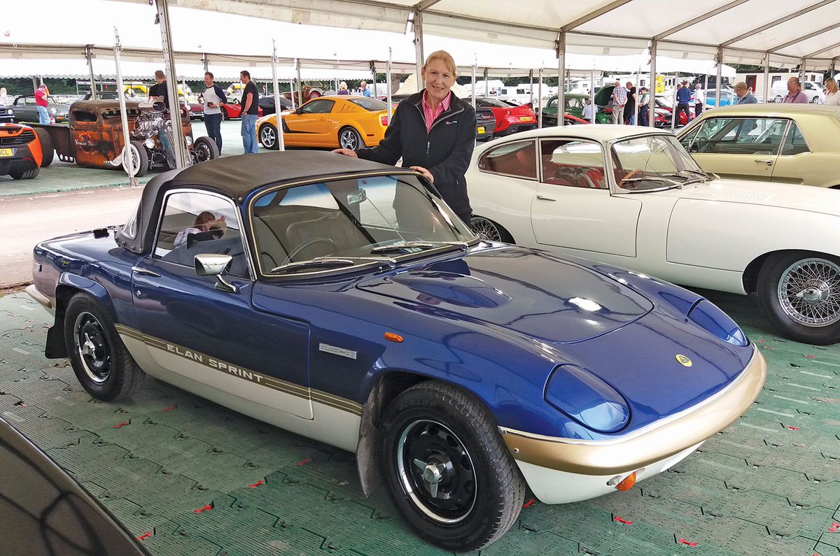 Love at first sight? This Lotus Elan owner shares her story: buff.ly/TZB0Lxz.