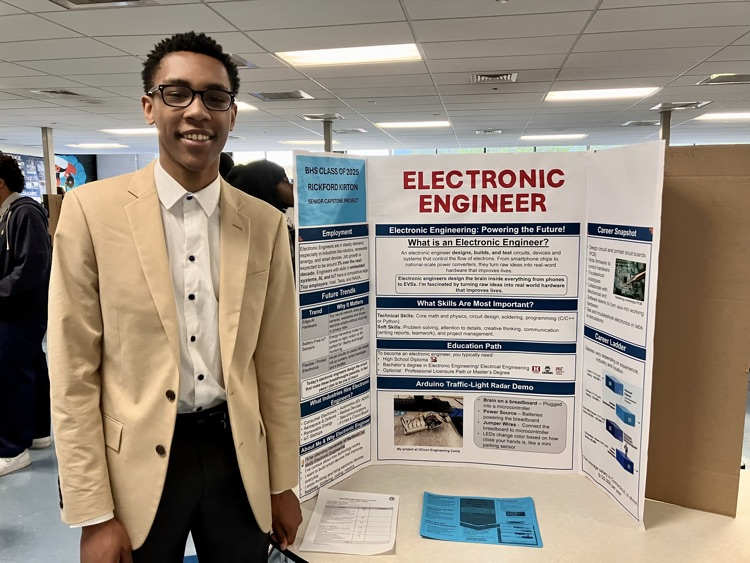 BloomfieldPS's tweet photo. Seniors successfully completed their Capstone Projects, showcasing career research, mentorship experiences, and professional presentations. This project reflects their hard work and growth as they prepare for future success in college, careers, and beyond. Congrats Class of 2025! https://t.co/cnTu49a3Dx
