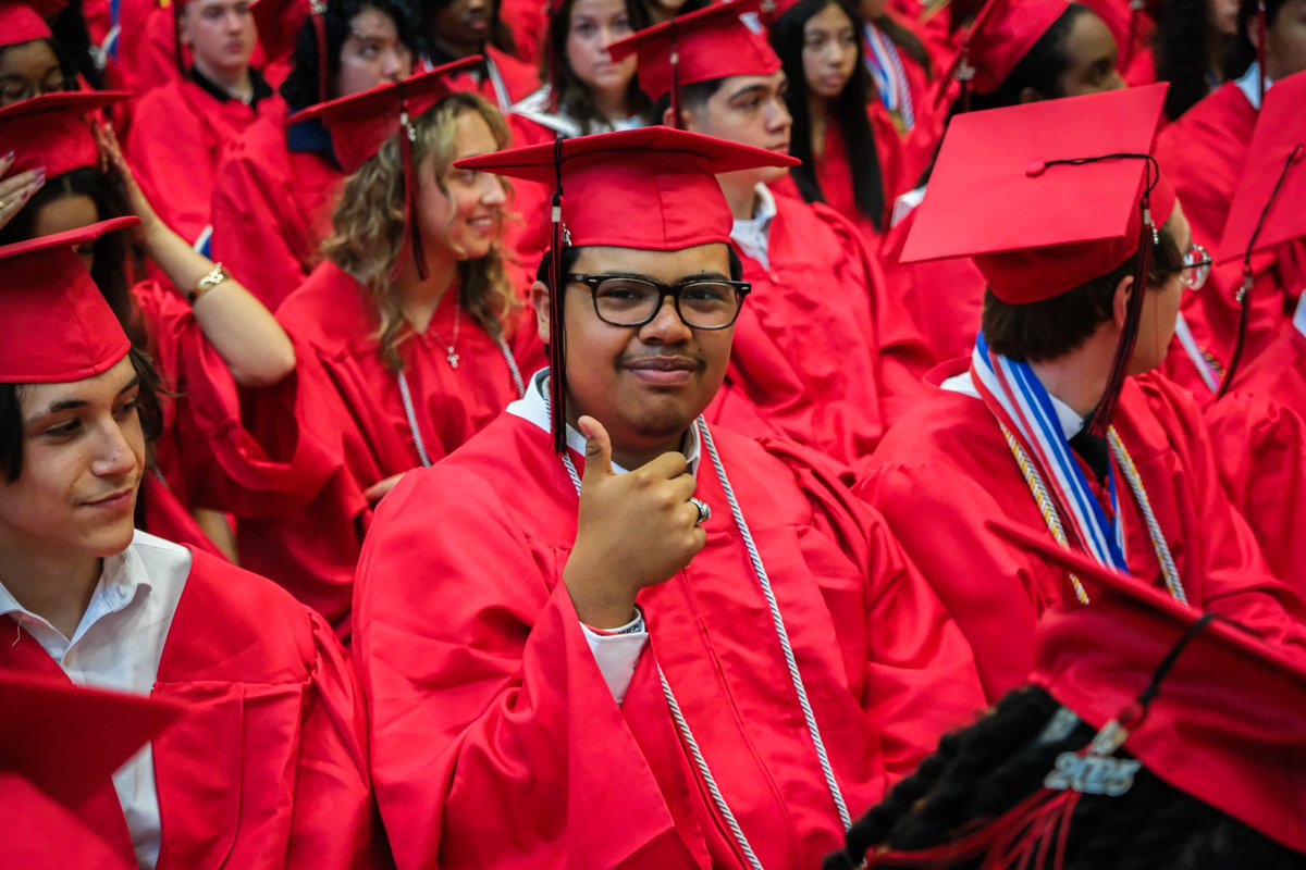 GCISD's tweet image. 🎓Congratulations to our @CHPantherPride Class of 2025 graduates! 🎓