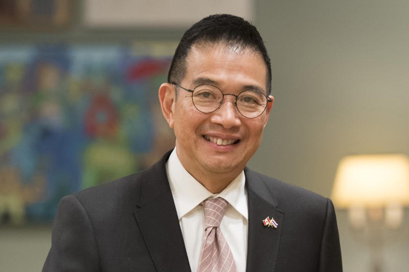 zawmoethant71's tweet photo. The upcoming @ASEAN leaders' meeting will push for broader diplomatic efforts, incl Int'l engagement with military council of #MinAungHlaing & an end to civil war/revolution war, #Thai's FM Mr. #MarisSangiampongsa said, according to The #StraitsTimes.
https://t.co/wYegMEIJh9 https://t.co/cynaYVaPPc