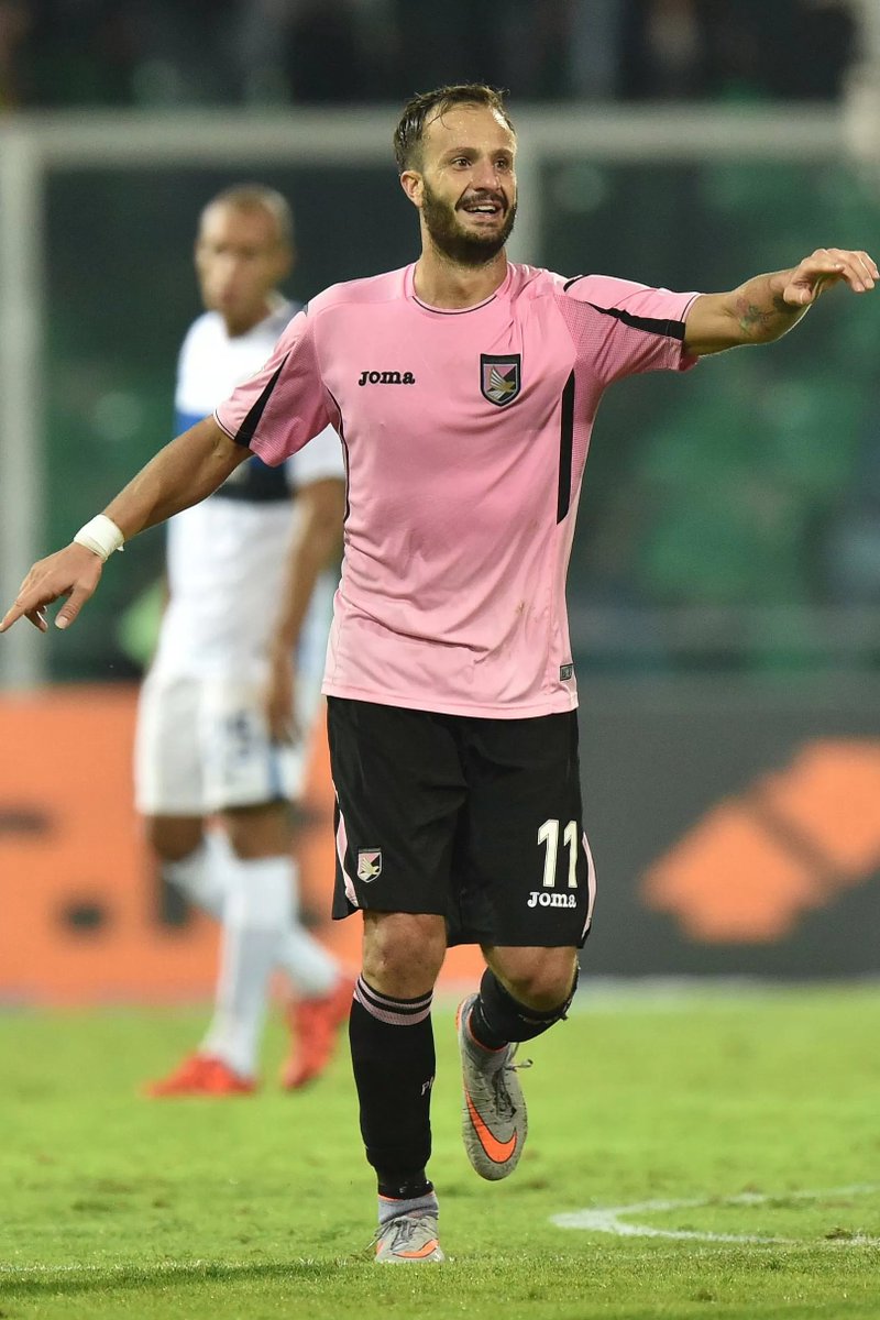 Gilardino has turned down a job at Monza, he seems to be close to joining us. He's also likely to bring over Genoa centre back Mattia Bani. I'm excited for this, his 352 system would suit us perfectly, and I like seeing a former Palermo player manage us 🩷🖤