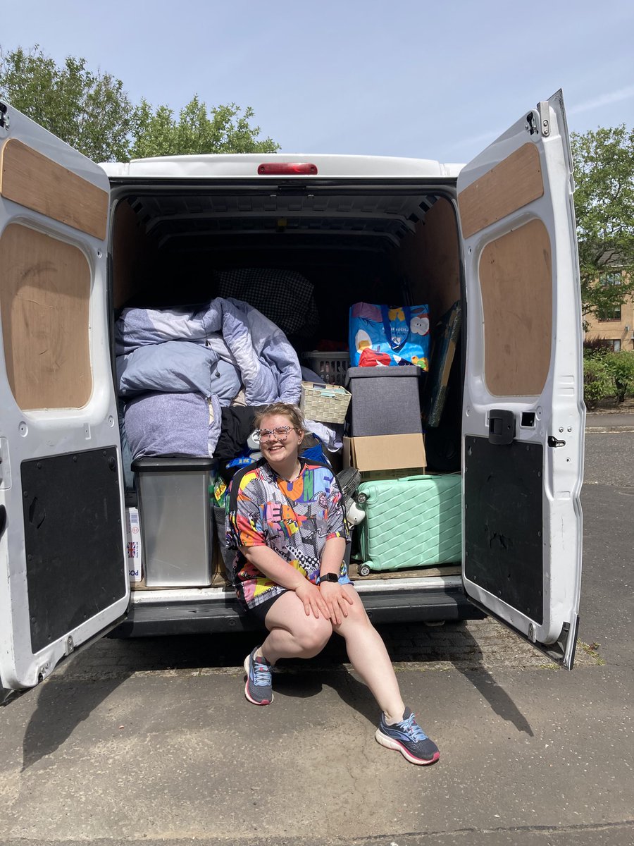 What a lovely day trip to Glasgow to help our daughter move home 🏠🥰 #NewStarts 🚑