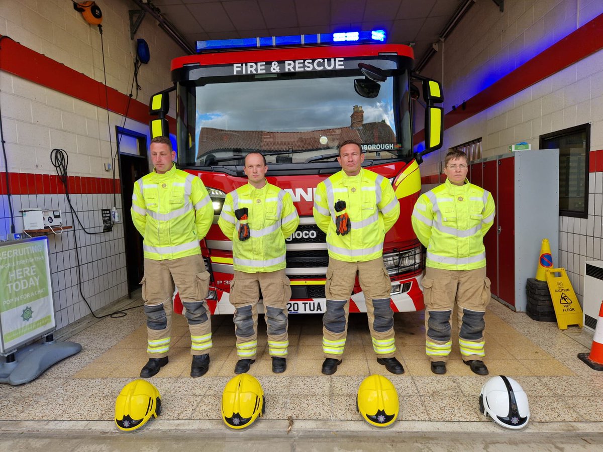 Yesterday at 18.39, we stood like many other stations in Lincolnshire and across the country, to mark 1 week since the time of the 1st Call for the Bicester Motion Fire in Oxfordshire, where we lost 2 Brave Firefighter from the Firefighter Family in the UK