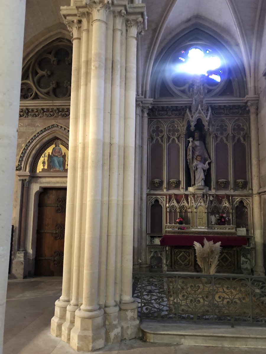 g_2L_'s tweet image. Demain Confirmation de mon Filleul 🥹
Prions pour tous les futurs Confirmants🙏🏻