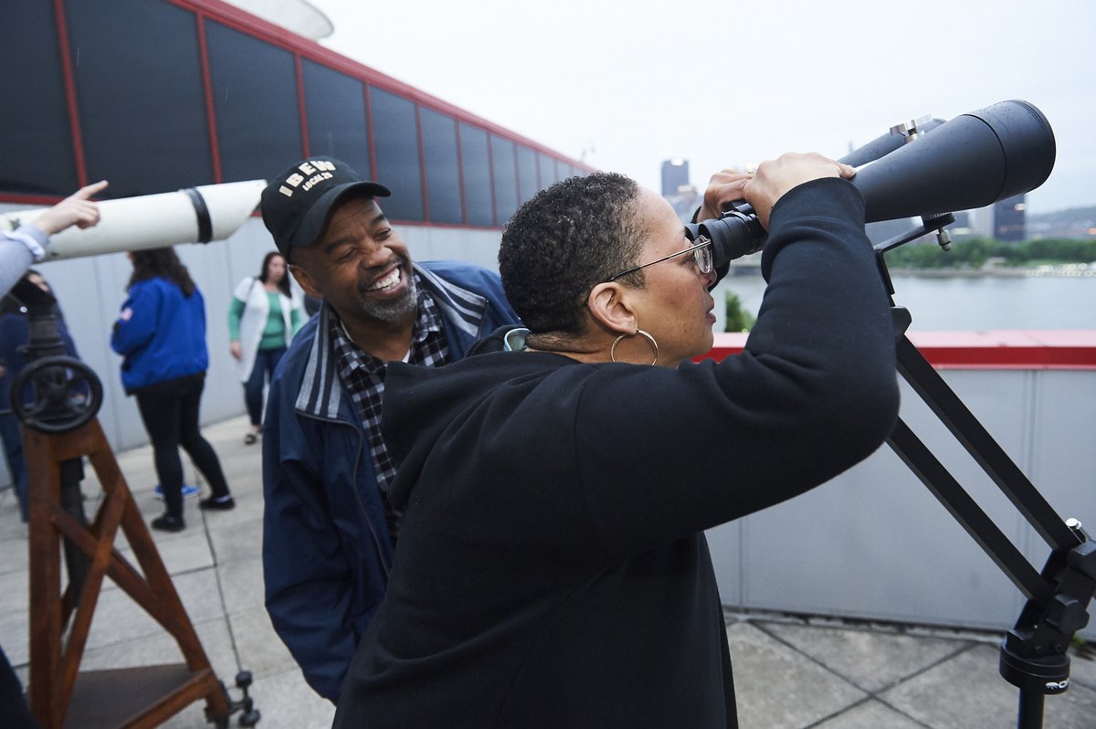 Round out the month of May with plenty of fun across the four Carnegie Museums! Check out our upcoming events for this week.

Find out more about these activities and even more coming up at carnegiemuseums.org/events

📸: Becky Thurner