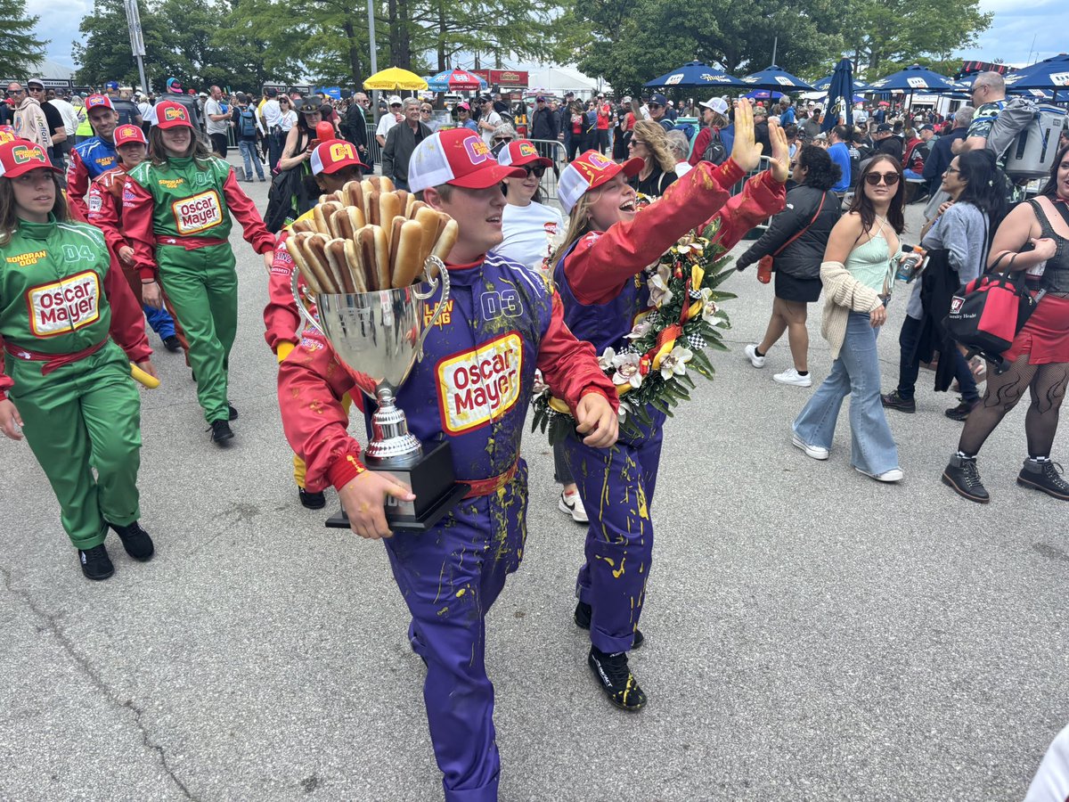The drivers of Slaw Dog celebrating their comeback victory in the first ever #Wienie500. What a trophy <a href="/FOX59/">FOX59 News</a> <a href="/CBS4Indy/">CBS4 Indy</a>