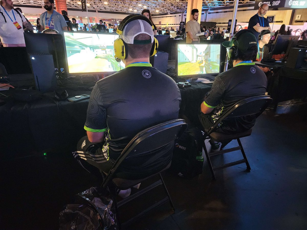 Halo Club At USF tweet media