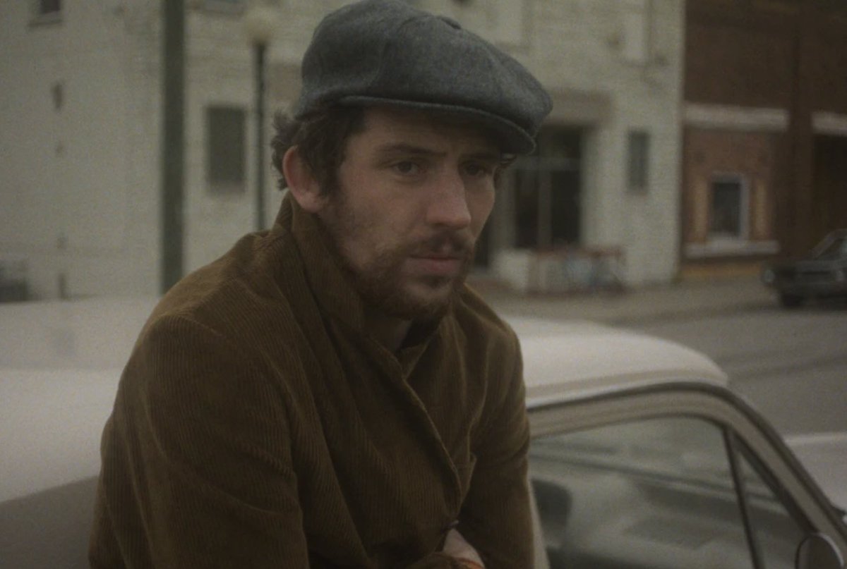 Well, Kelly Reichardt's The Mastermind is a thing of beauty: an unhurried 70s-set crime drama that drifts like late autumn leaves through New England. Shot through with sadness &amp; a longing for home. Loved it #Cannes2025