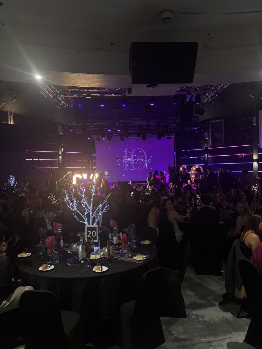 Miss Roach tweet media