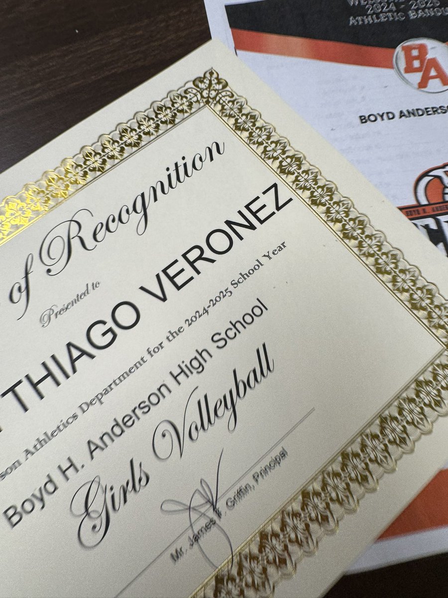 Got to celebrate my volleyball family yesterday at <a href="/BoydAndersonHS/">Boyd Anderson HS</a> Loving this #coachlife #volleyball🏆🥇