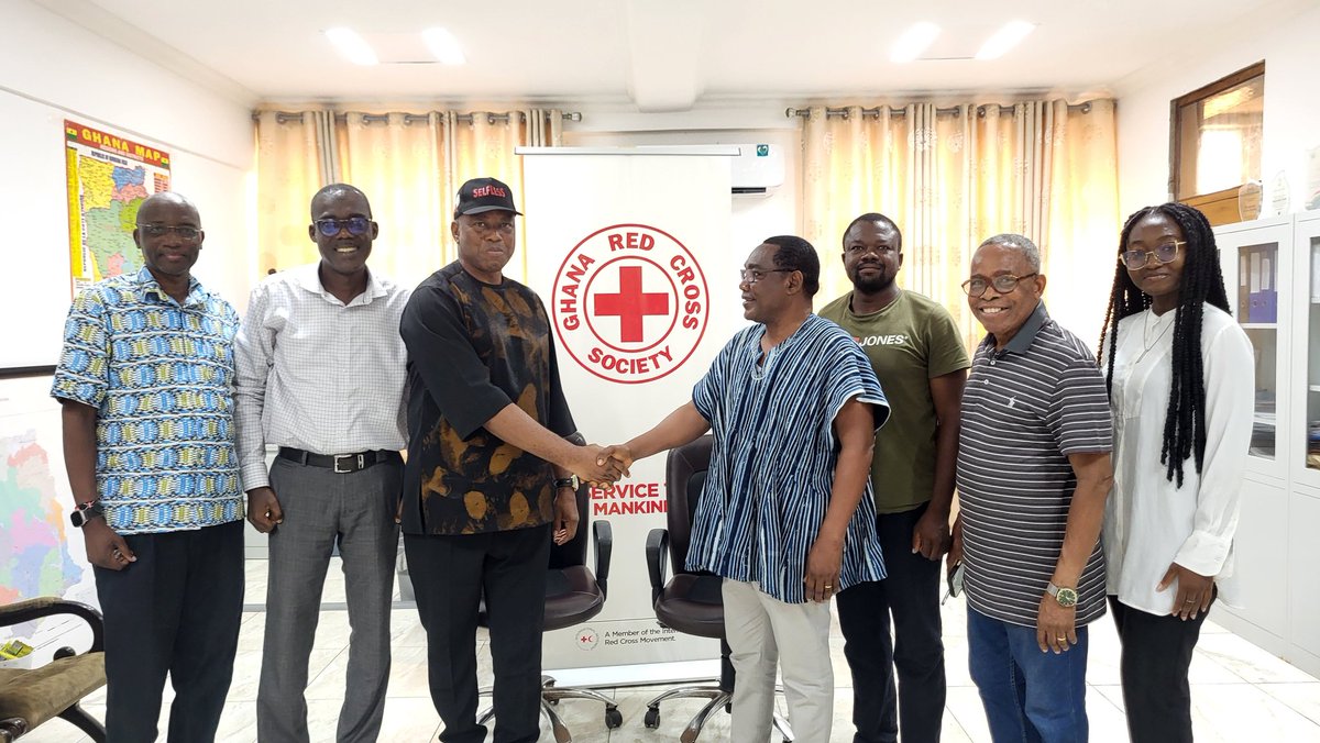 GHANA RED CROSS (@ghanaredcross) on Twitter photo So grateful to Augustine Mamedu (IFRC Abuja) for an insightful humanitarian diplomacy training session for GRCS. Committed to making a difference.
#Training #GRCS #Humanitarian
<a href="/ifrc/">IFRC</a> <a href="/IFRCAfrica/">IFRC Africa</a> <a href="/ICRC/">ICRC</a> <a href="/ICRC_Africa/">ICRC Africa</a> So grateful to Augustine Mamedu (IFRC Abuja) for an insightful humanitarian diplomacy training session for GRCS. Committed to making a difference.
#Training #GRCS #Humanitarian
<a href="/ifrc/">IFRC</a> <a href="/IFRCAfrica/">IFRC Africa</a> <a href="/ICRC/">ICRC</a> <a href="/ICRC_Africa/">ICRC Africa</a>