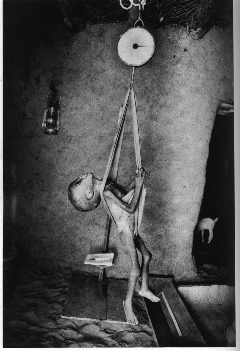 Falleció Sebastião Salgado, uno de mis fotógrafos preferidos. Me pasaba el rato escudriñando su obra cuando estudiaba fotografía. Aquí un par de sus invaluables: