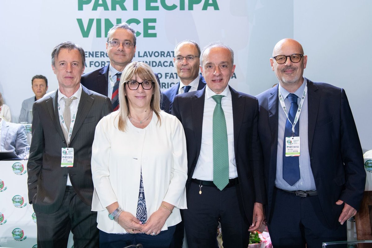 CislNazionale's tweet photo. #DanielaFumarola : “Auguri di buon lavoro ad Amedeo Testa riconfermato oggi Segretario Generale della Flaei Cisl al termine del  XX Congresso Nazionale di categoria. In bocca al lupo a Graziano Froli, Mario Marras, Cristiano Mazzucotelli, Andrea Ronci rieletti componenti della Segreteria”.
#ilcoraggiodellapartecipazione