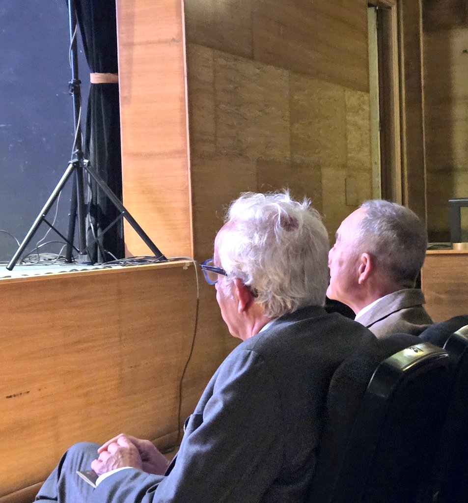 SOGACAR Cardiología (@sogacar_) on Twitter photo Conferencia magistral #GalaicoAstur2025 "El imparable cambio de la ecocardiografía: la inteligencia artificial ya está aquí" impartida por <a href="/MAecocardio/">MA Garcia Fernandez</a> Presenta al ponente <a href="/peteiro/">Jesus Peteiro</a> Conferencia magistral #GalaicoAstur2025 "El imparable cambio de la ecocardiografía: la inteligencia artificial ya está aquí" impartida por <a href="/MAecocardio/">MA Garcia Fernandez</a> Presenta al ponente <a href="/peteiro/">Jesus Peteiro</a>