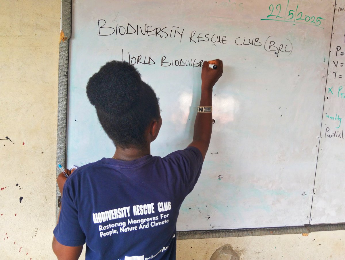 BRC_NG's tweet image. #ConservationEducation is more urgent than ever. We are witnessing an unprecedented decline in global biodiversity. @BRC_NG  field excursion is aimed at empowering young minds with the knowledge, skills, and inspiration to champion #HarmonyWithNatureAndSustainableDevelopment