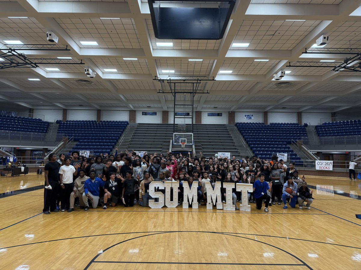 Future Jag Day was a blast! Thank you Wester and Howard for allowing us to host our future athletes! 🐆💙 #TwoFeetIn