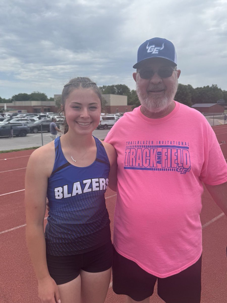 blazerstf's tweet photo. Congratulations to sophomore Natalie Campbell, who is the first Blazer to 🥊 🎟️ to state after clearing 11 feet in pole vault for second place! #statequalifer @GEHSAthletics https://t.co/Z9GAFeFkVo