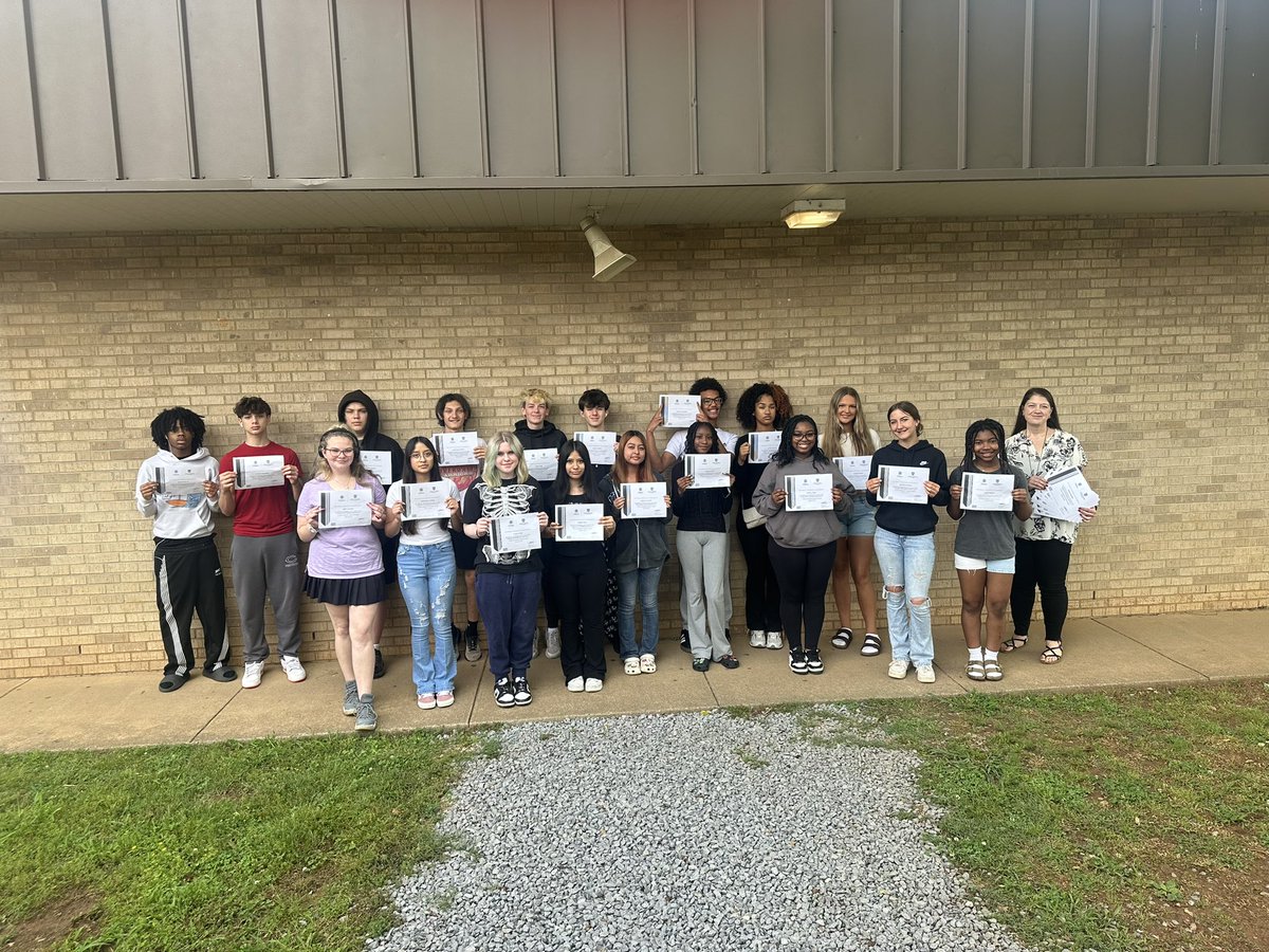 Congratulations to all of Ms. Medley’s CJ1 classes! She had 100% of her students obtain their FEMA-100 industry certification. Way To Go Warriors!❤️💛