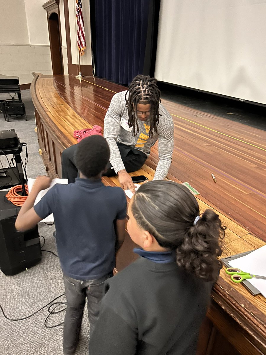 Jahiem White (@jahiemwhite_305) on Twitter photo Spent some time at my elementary school today. Give back the blessings. <a href="/WVUfootball/">West Virginia Football</a> Spent some time at my elementary school today. Give back the blessings. <a href="/WVUfootball/">West Virginia Football</a>