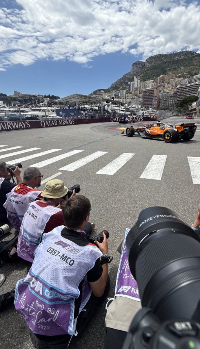 El día de un fotógrafo de #F1 en Mónaco es algo muy especial 🤩

📸 <a href="/jameypricephoto/">jameypricephoto</a>