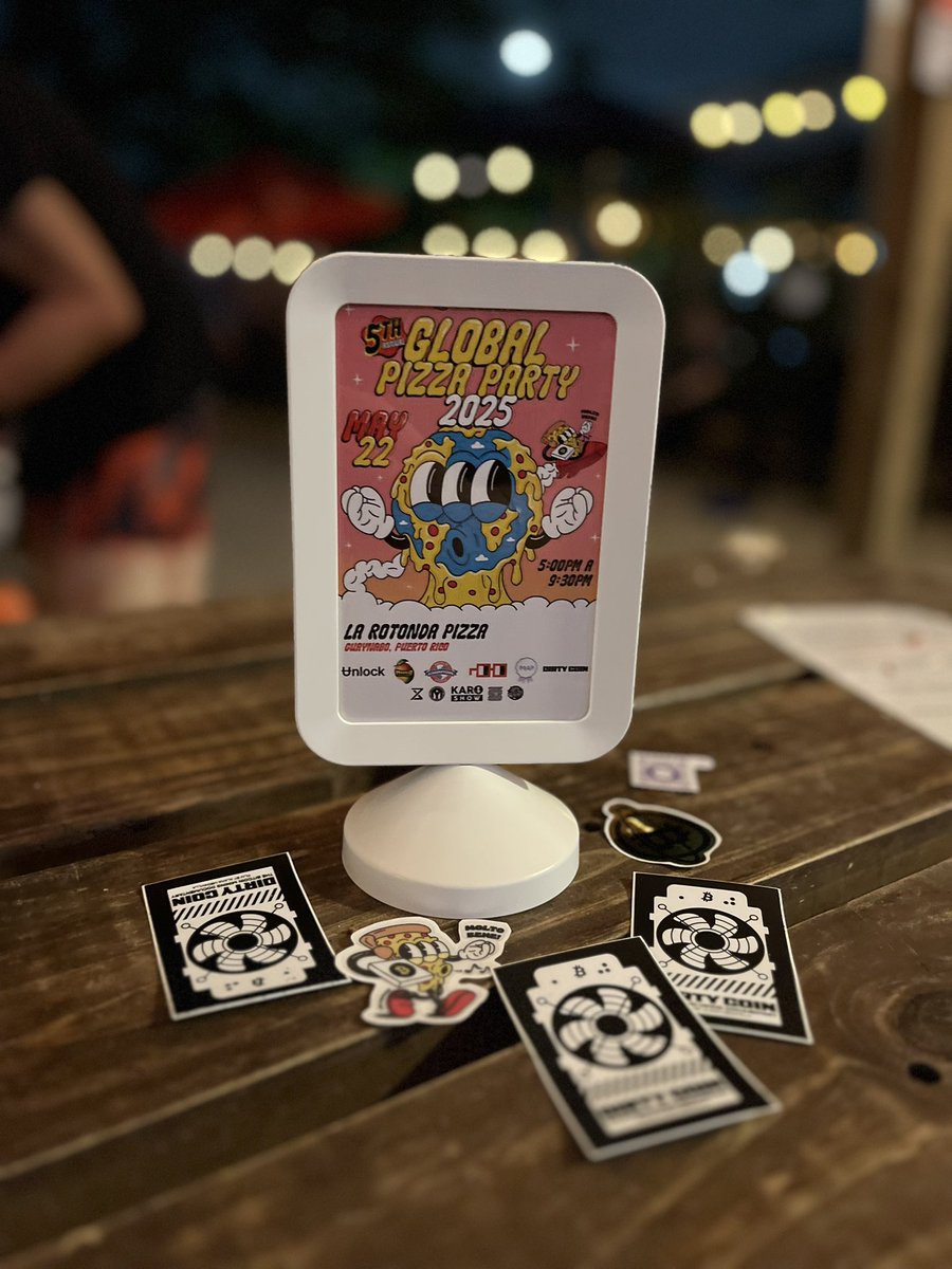 A great Bitcoin Pizza Day in Puerto Rico! 🍕🧡🇵🇷 Thank you, @0xKaroShow  for organizing 👏