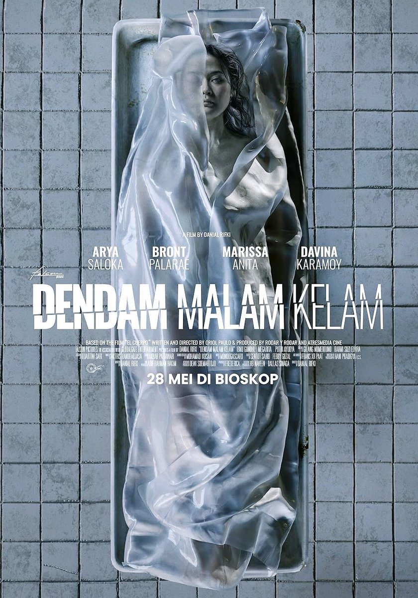 yan_widjaya's tweet image. #DendamMalamKelam (Falcon/28/5/2025) sut Danial Rifky. Adaptasi #TheBody/Spanyol/2012. Mayat Sofia, bos pabrik farmasi top, raib dr kamar jenazah. Suaminya, dosen Adam yg berselingkuh dg mhsiswi Sarah, diinterogasi polisi Arya. Thriller-suspense njelimet bagi fans film detektif