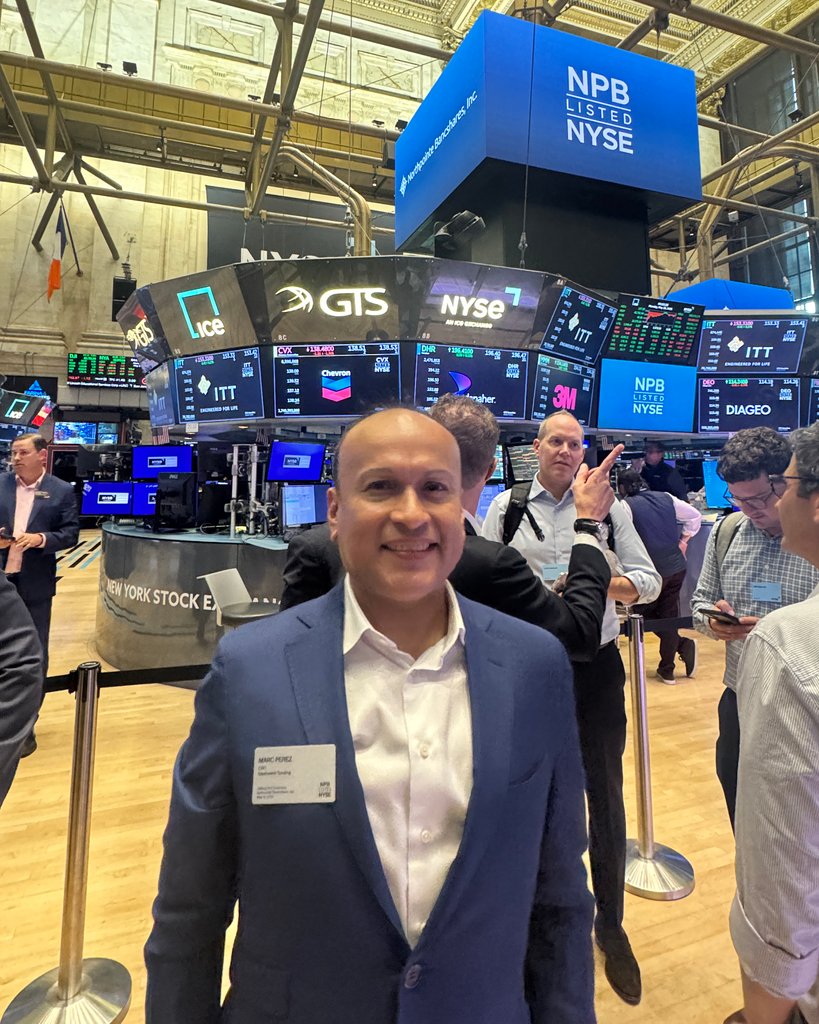 swfunding1's tweet image. Straight from the Big Apple! 🍎🗽

Southwest Funding had a great time at the MBA Secondary Conference in NYC—connecting, learning, and gearing up for what’s next in mortgage.

#SWFStrong #MBASecondary #NYC #MortgageIndustry #SouthwestFunding #SWFunding #ABetterWayToMortgage