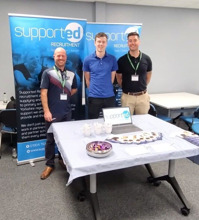 We had a lovely time meeting the Primary Ed students at @yorkstjohn last week. It was brilliant to hear so many enthusiastic teachers ready to start their careers and we, the SupportED team, have the opportunity to support them on their journey. 
#SupportED #Yorkstjohns #teaching