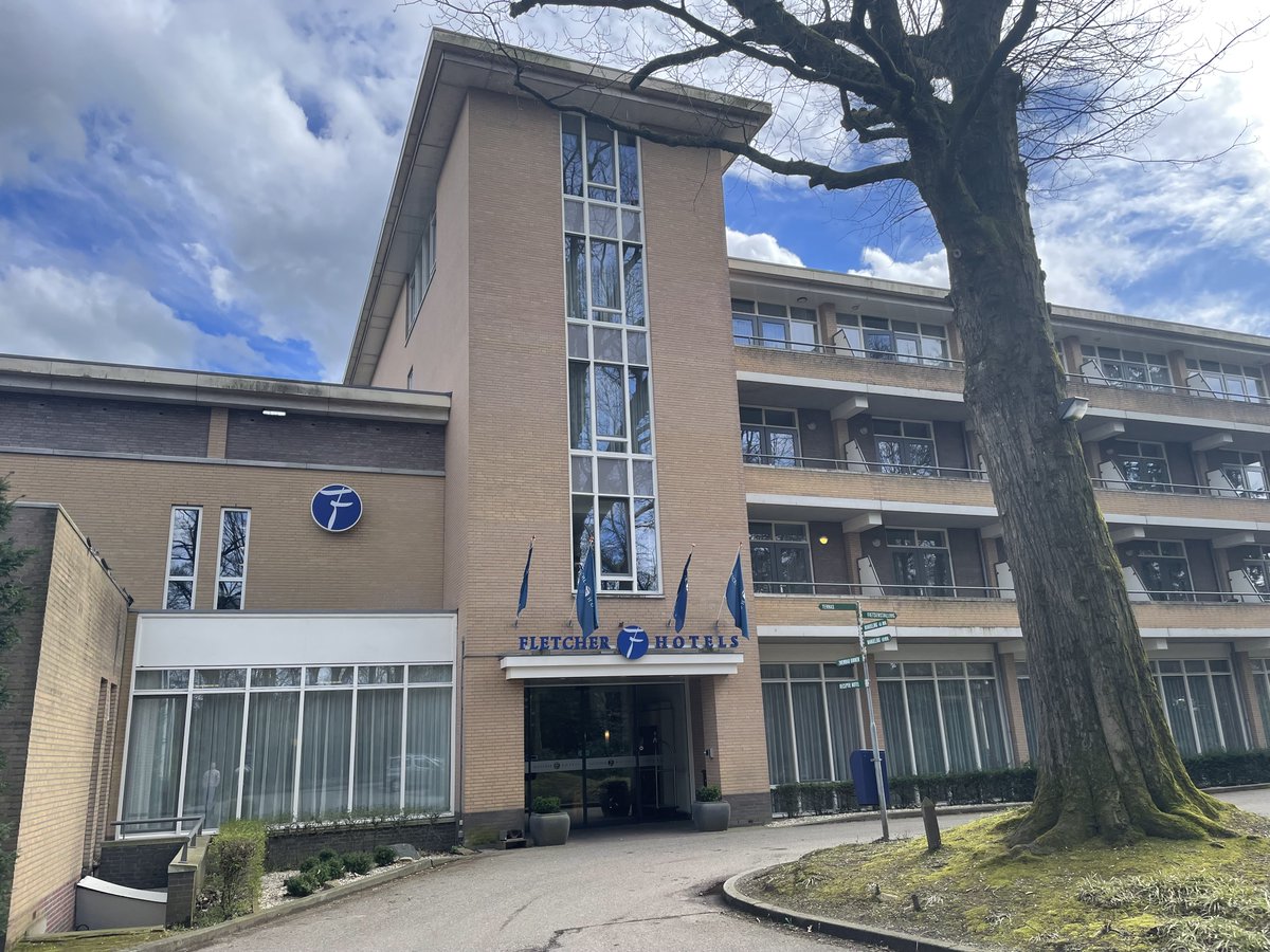 Dit weekend wordt voor de 18e keer de “𝐒𝐊𝐎𝐑 𝐂𝐮𝐩” gespeeld bij SV Juliana '31 in #Malden.

Wij wensen <a href="/aspirefc/">Aspirecoaching</a> en 𝐇𝐨𝐝𝐬𝐚𝐠𝐞𝐫 𝐈𝐔𝐅 veel succes met de wedstrijden tijdens het #toernooi ⚽️

#skorcup #aspirefc #hodsager #tournament #football  #toernooi #juliana